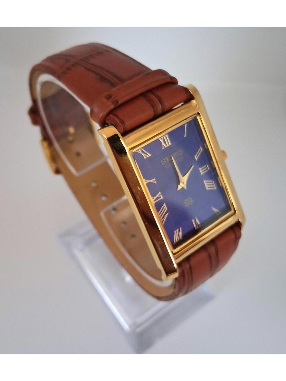 Men's Vintage Tank Leather Wrist Watch RARE